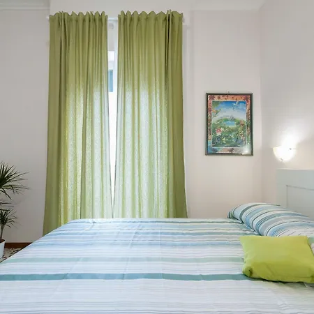 فندق مبيت وإفطار Antonello 4*